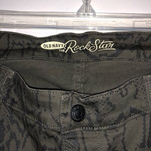 Old Navy Snakeskin print Rockstar Skinny jeans